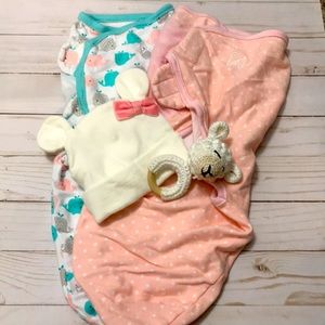 set of two swaddle sacs with velcro to  secure the sides